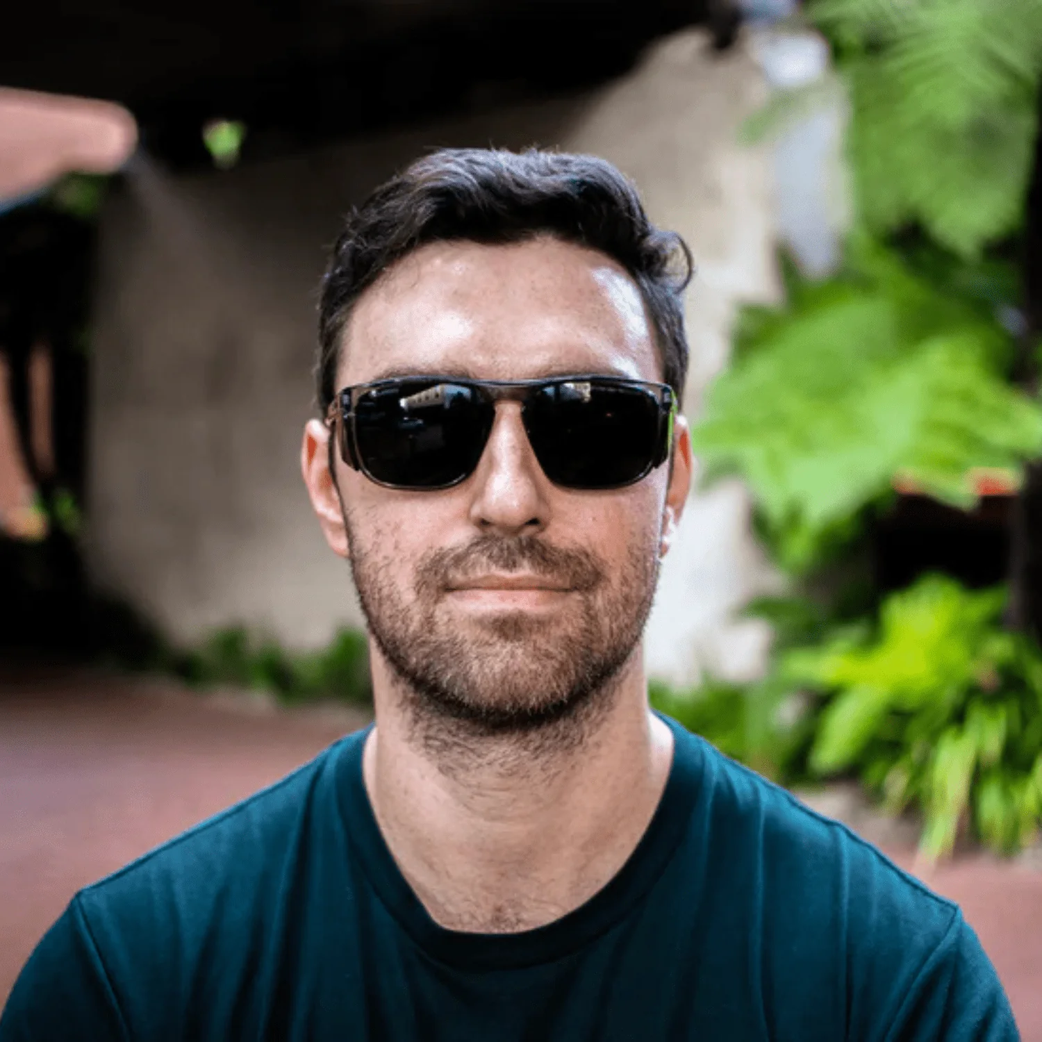 RILEY Navigator X Smoked Frame Safety Sunglasses with Polarised Lens - Image 6