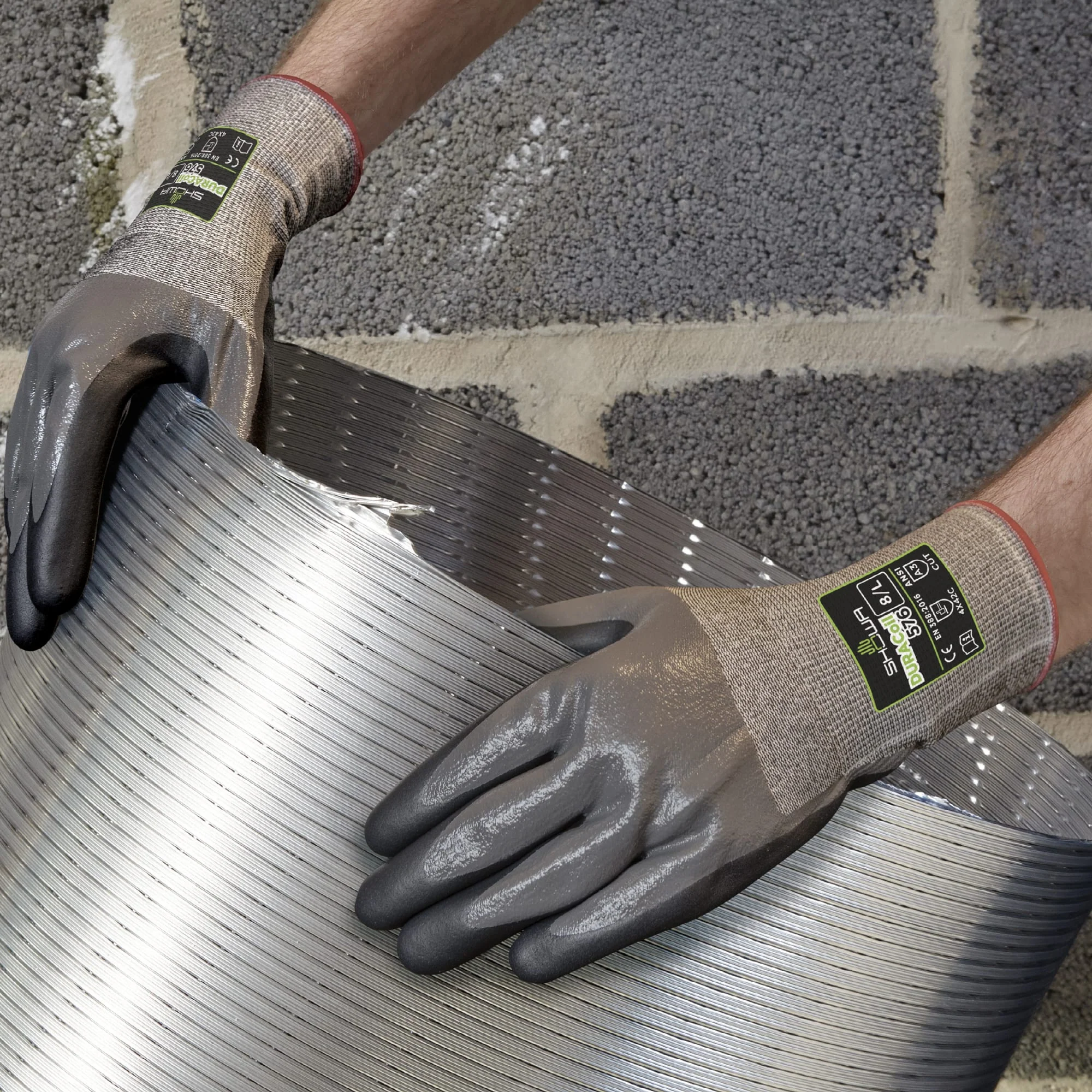 SHOWA 577 3/4 Coated Oil, Water & Cut Resistant Grip Safety Work Gloves - Image 4